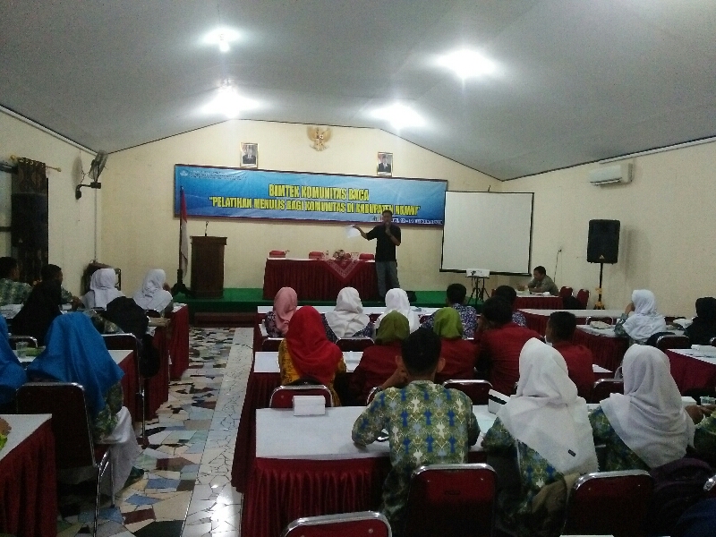 Masuki Hari Ketiga, Bimtek BBJT Sampaikan Materi Penulisan Prosa Dan Jurnalistik