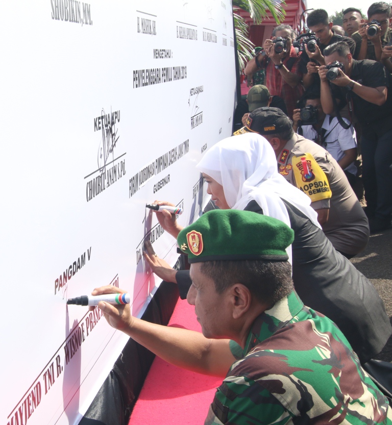 Deklarasi Damai Pemilu Tahun 2019, Khofifah Ingin Jatim Kondusif