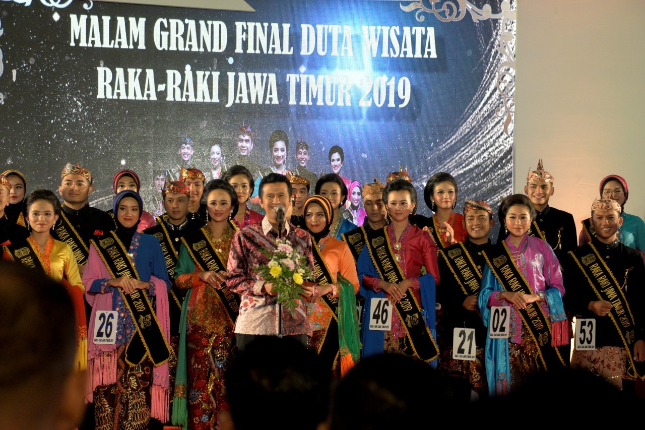 Syafiq Syaikhul Akbar dan Neraldha Savira Dinobatkan Raka Raki 2019 Jatim