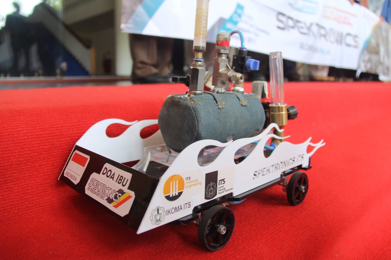 Tim Spektronics ITS Siapkan 2 Mobil Prototipe Berlaga di Malaysia