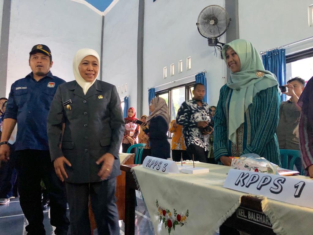 Khofifah Cek Kesiapan Pemilu di Pacitan