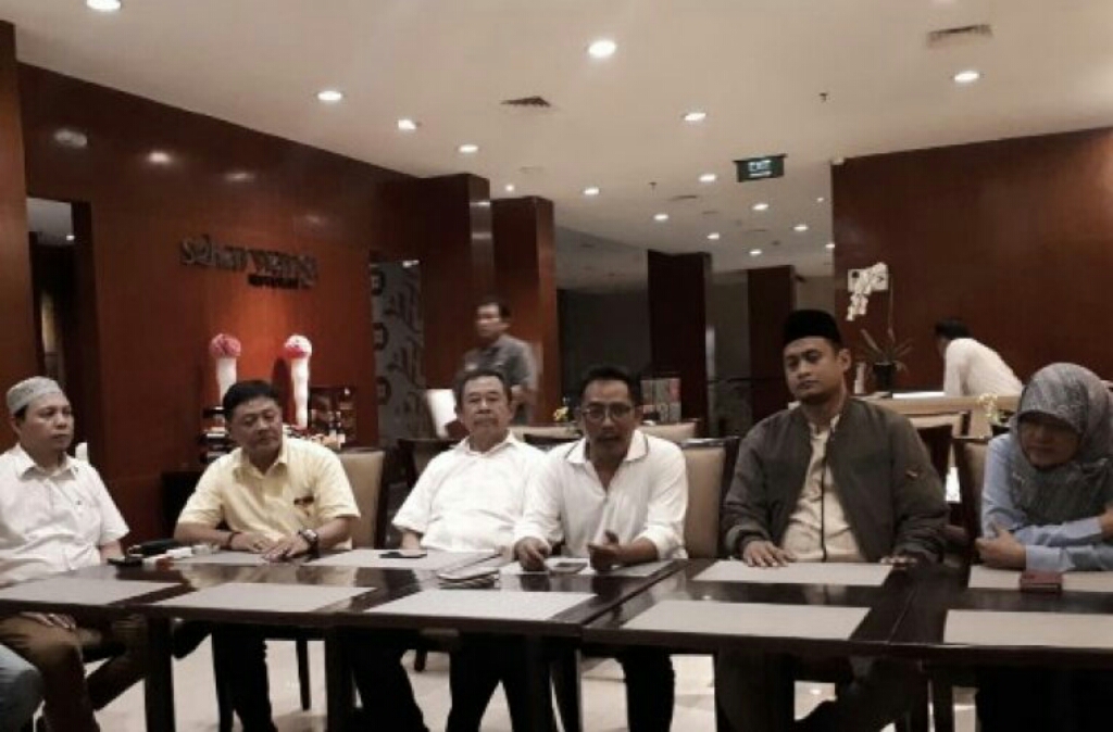 Sejumlah Parpol Di Surabaya Desak KPU Hentikan Penghitungan Suara Di Tingkat Kecamatan