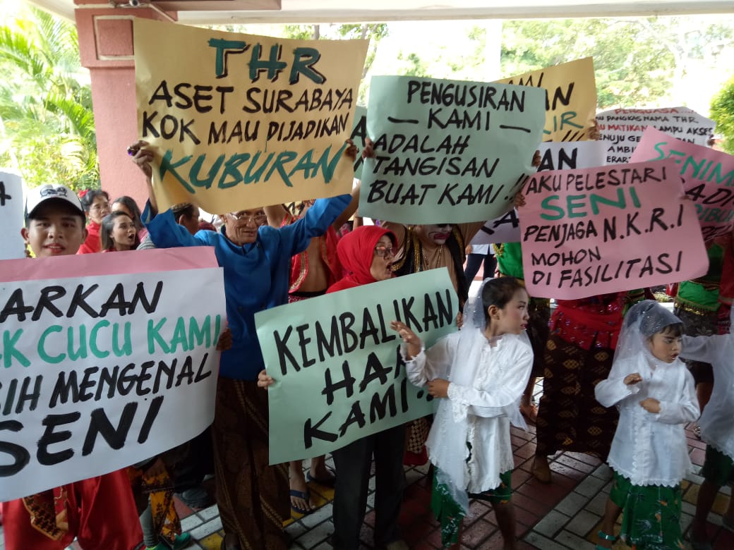 Gamelan Disita Dan Gedung Digembok, Seniman Tradisional THR Datangi Dewan Surabaya