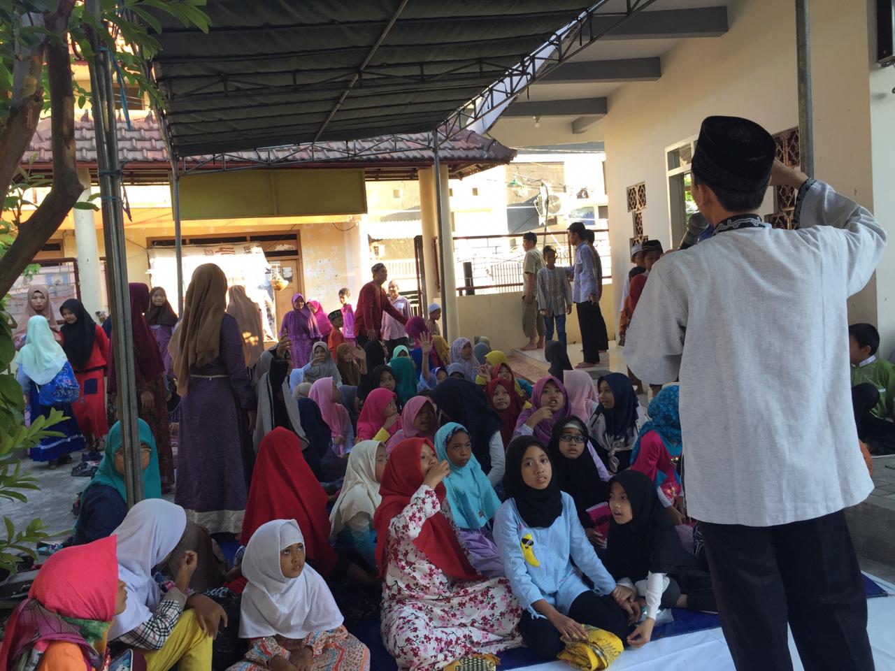 SDM 18 Surabaya Buka Puasa Bersama Panti Asuhan Muhammadiyah Mulyorejo