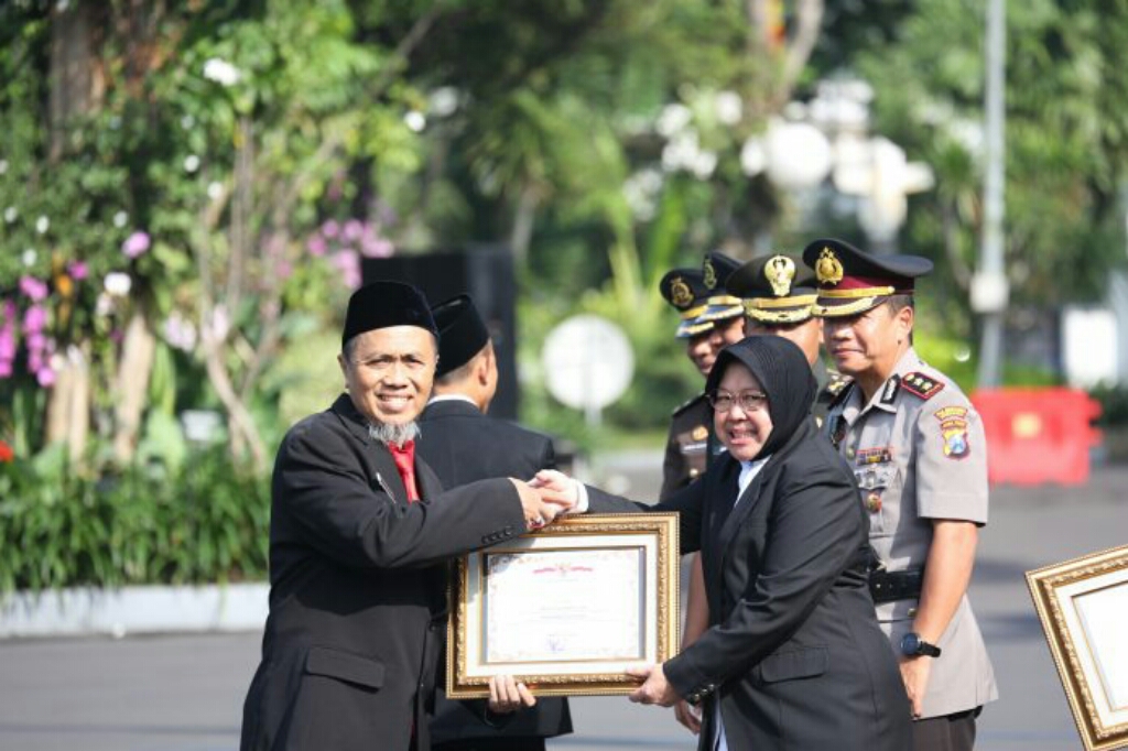 Peringati Hardiknas, Risma Ajak Masyarakat Belajar Sepanjang Hayat