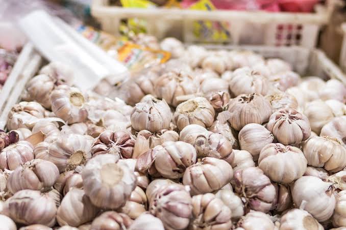 Stabilkan Harga, Mentan Gelontor Bawang Putih
