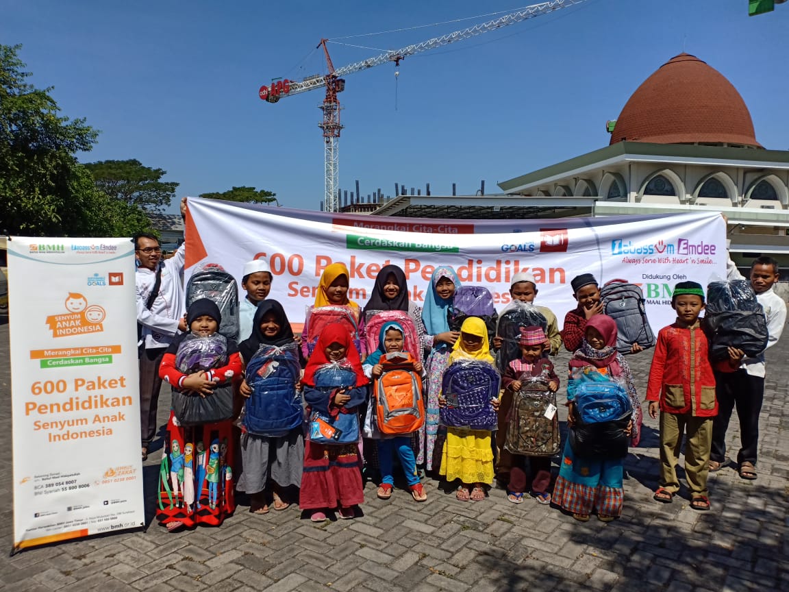 BMH Santuni 600 Anak Yatim Dan Janda Duafa