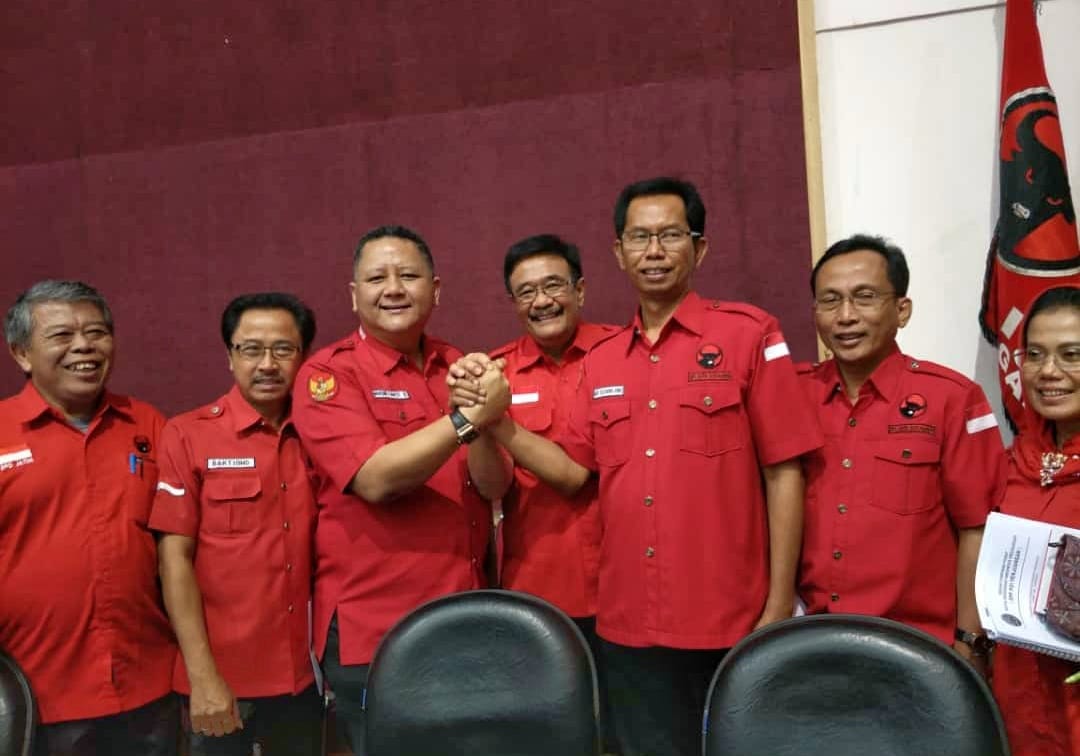 Gelar Konfercab Lanjutan, PDIP Tunjuk Adi Sutarwijono Jadi Ketua DPC Surabaya