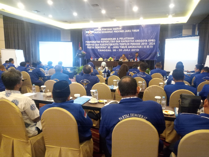 Libatkan Para Pakar, Demokrat Jatim Gembleng Para Caleg Terpilih 2019-2024