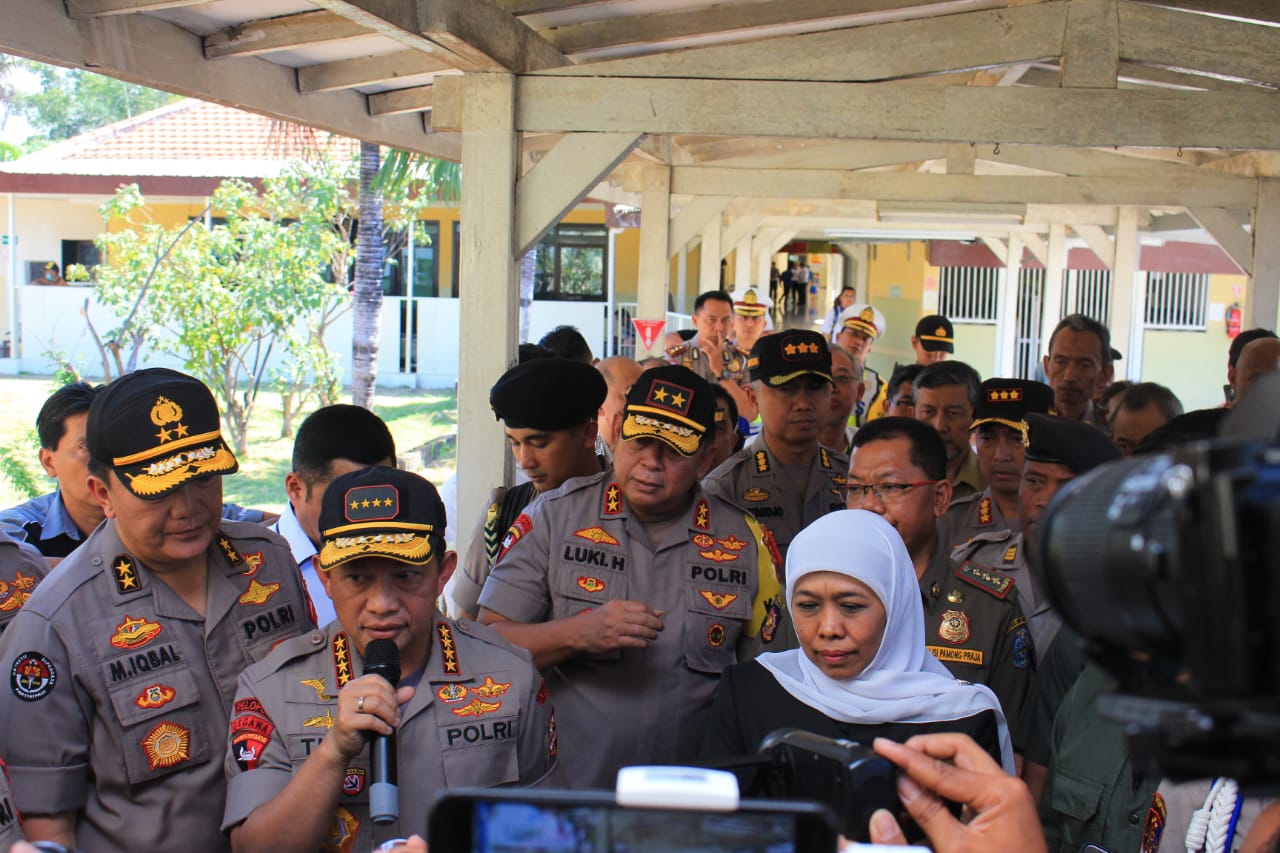 Kapolri dan Gubernur Jatim Redam Konflik Papua