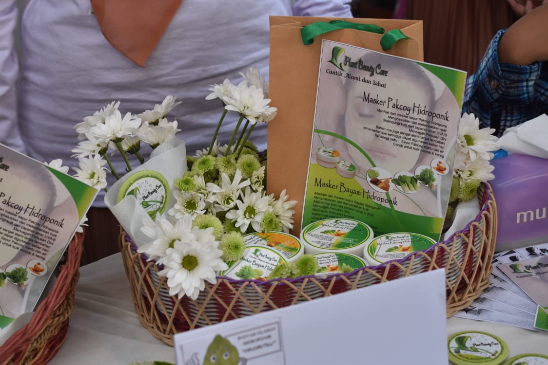 Masker Plant Beauty Care Raih Juara 1 Pameran SD Muhammadiyah 18 Surabaya