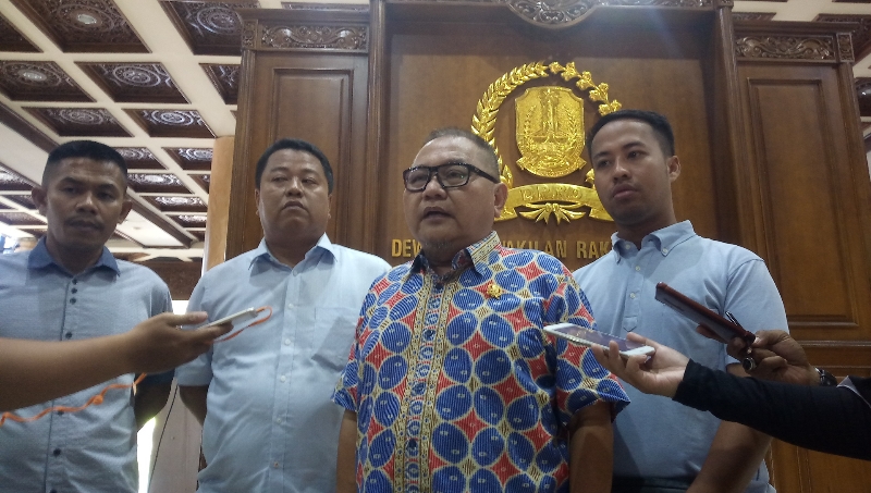 Warga Masalembu Curhat Listrik, Ini Solusi DPRD Jatim