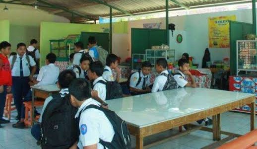 Kantin Sekolah Sumber Nutrisi Siswa, Bukan Sumber Penyakit