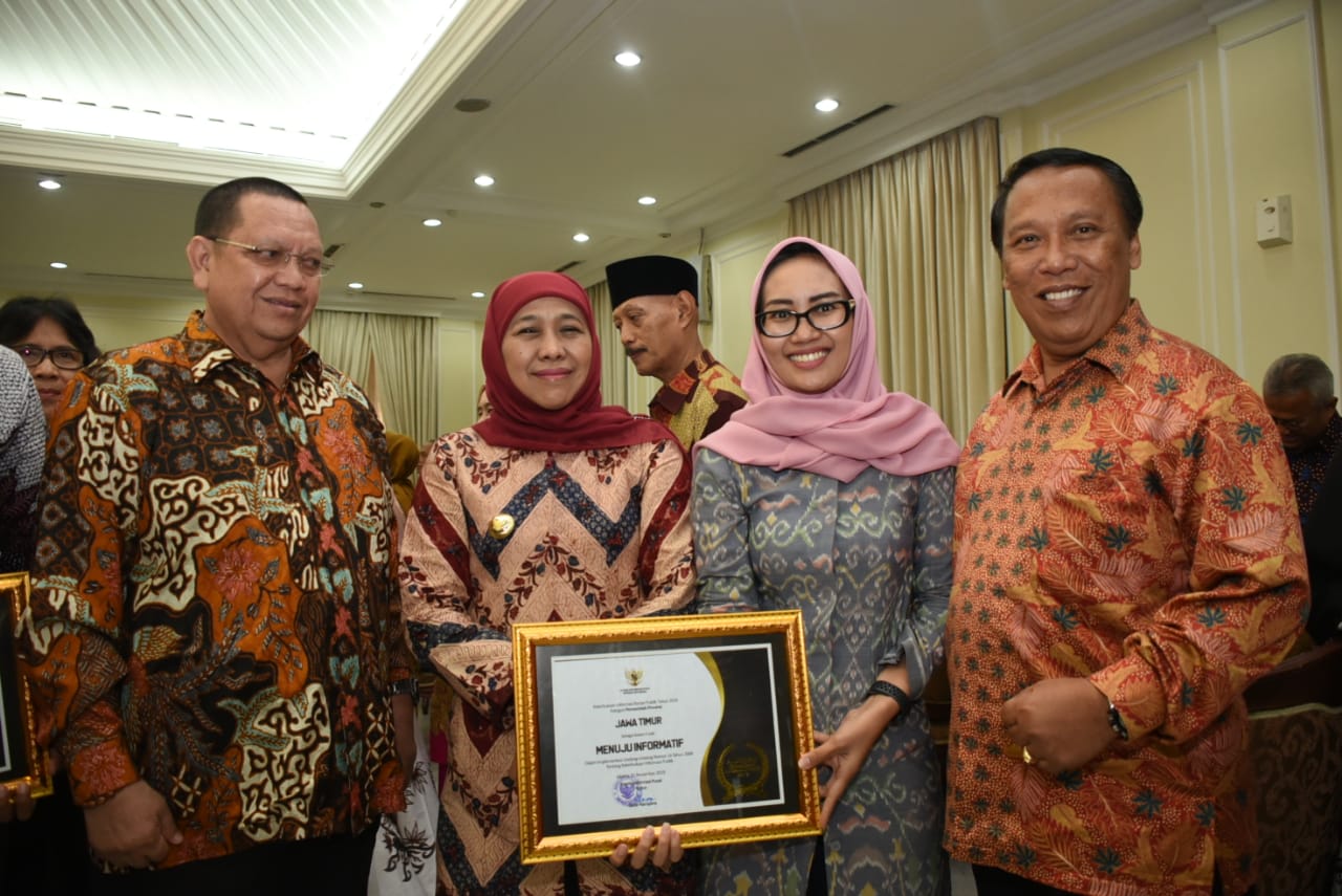 Jatim Raih Penghargaan Keterbukaan Informasi dari KI Pusat