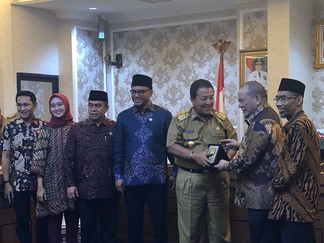 Bertemu Ketua DPD RI, Gubernur Lampung Mengadukan Persoalan Ini