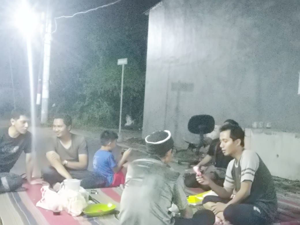 Warga Tambak Medokan Ayu Guyub Rukun Memperkuat Silaturahim di Pergantian Tahun 2020