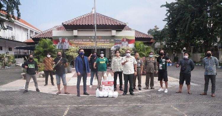 Bonek Bareng Pemprov Jatim Perangi Covid-19