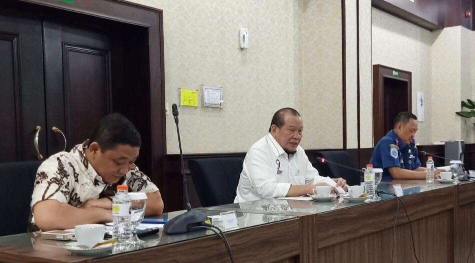 Ketua DPD RI Minta Pelindo III Sikapi Warning 3 Organisasi Dunia