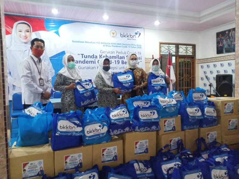 Tunda Kehamilan Sampai Corona Reda