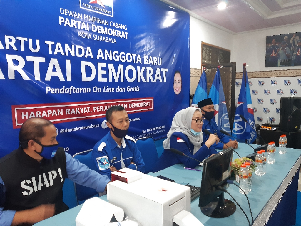 Ikuti Instruksi DPP, Partai Demokrat Surabaya Launching KTA RFID