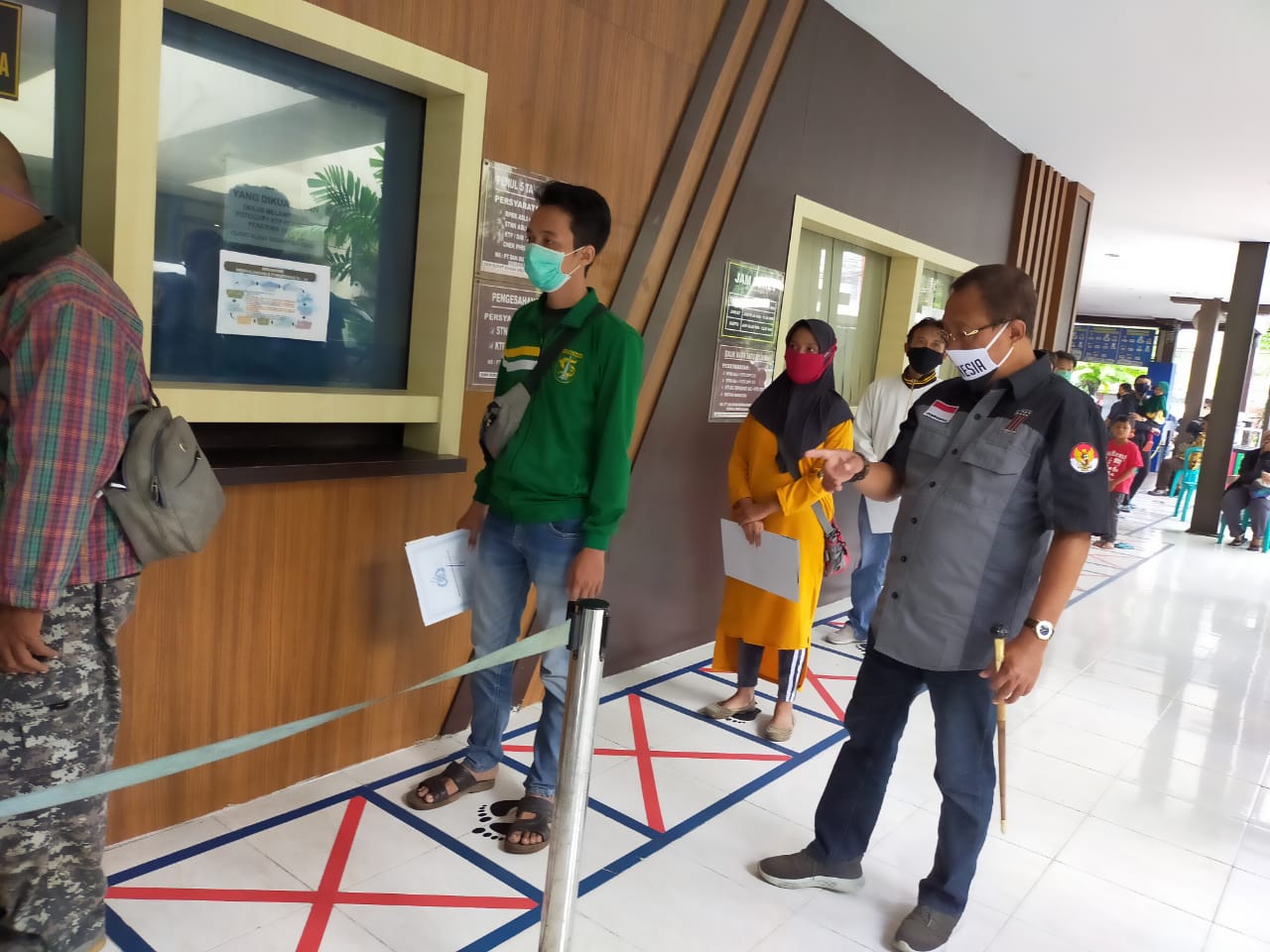 Armuji Apresiasi Penerapan Protokol Kesehatan Samsat Manyar