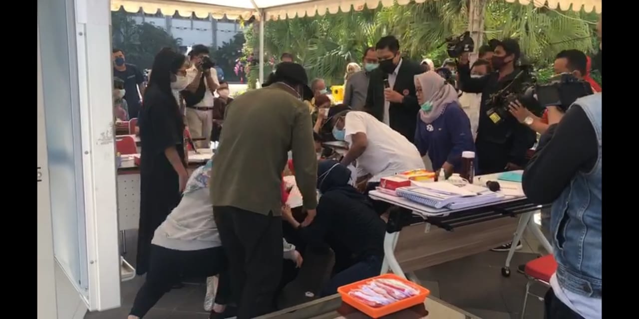 Wali Kota Risma Kembali Sujud, Dewan Bereaksi