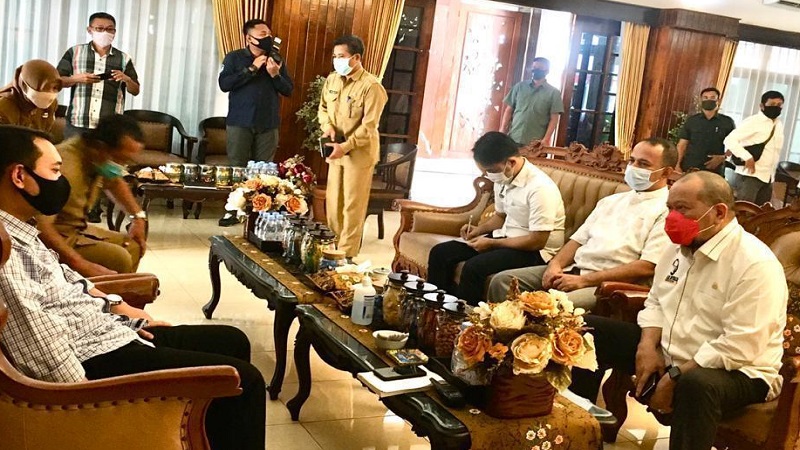 La Nyalla Pantau Percepatan Pembangunan di Nganjuk