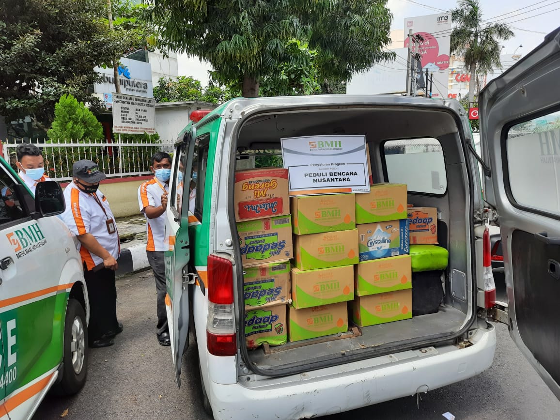 BMH Berikan Perhatian Korban Tanah Longsor Nganjuk