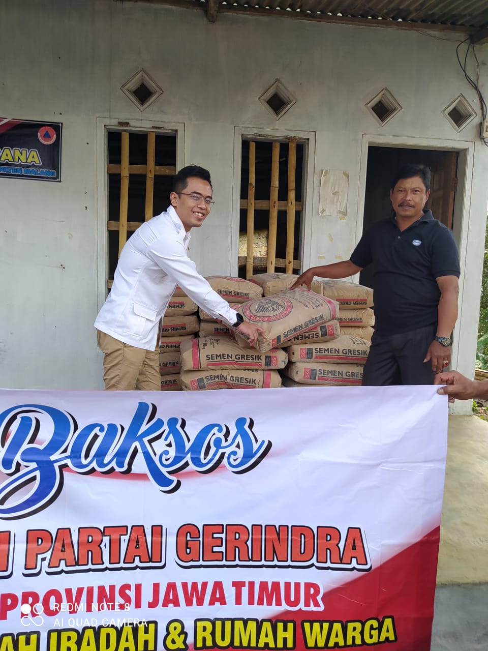 Fraksi Gerindra Kirim Semen dan Pasir untuk Korban Gempa Malang