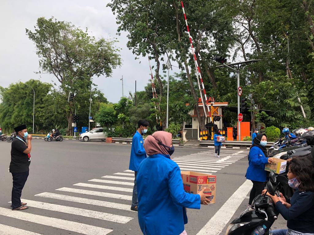 PMII Unesa Galang Dana Untuk Korban Banjir NTT