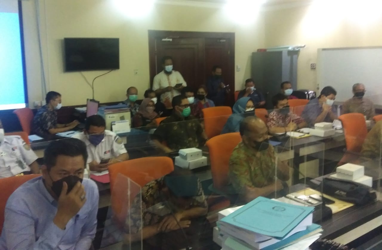 Komisi C Hearing Soal Pemasangan Pipa Gas Di Pacarkeling