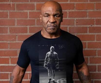Tyson Akui Terpaksa Mau Divaksin Covid-19