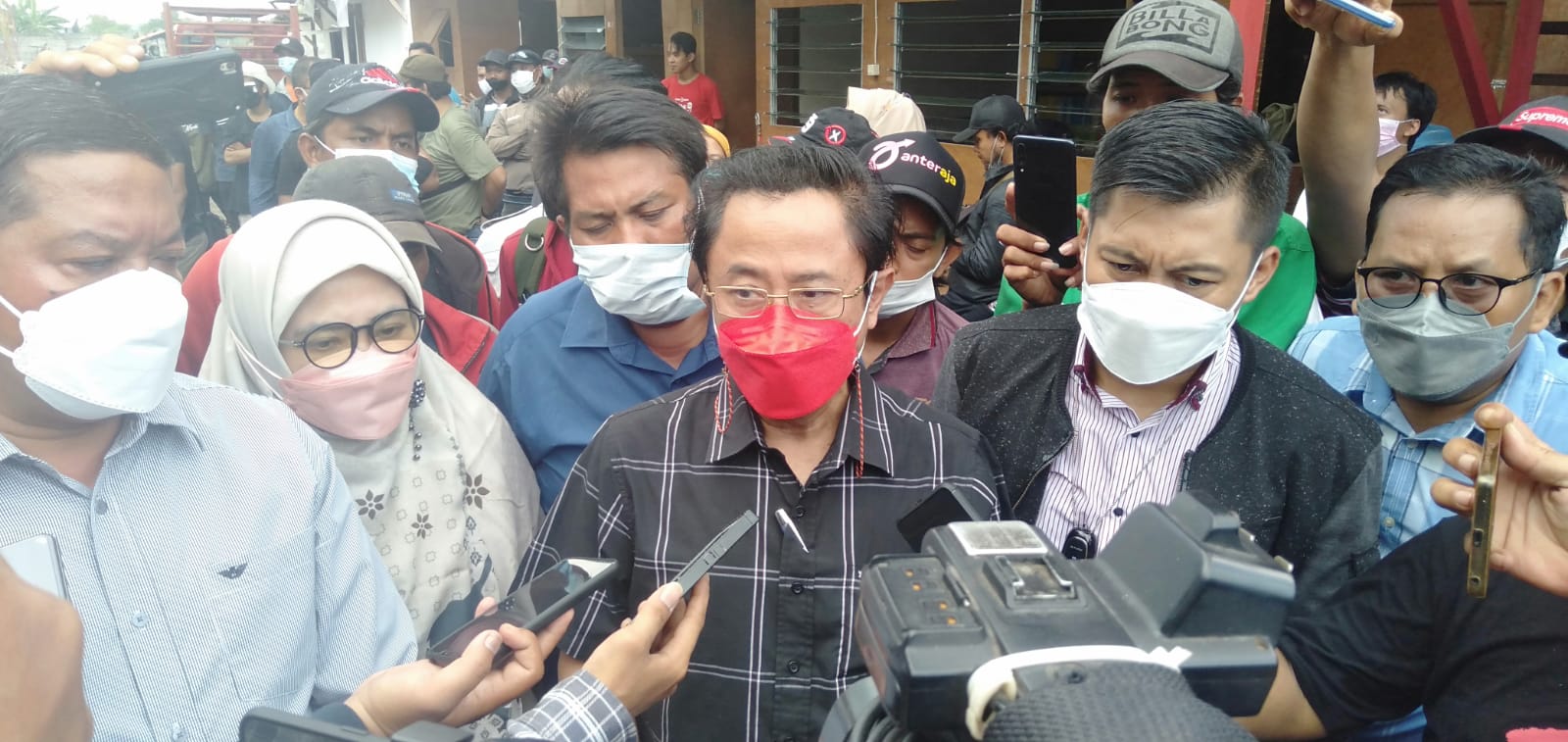 Komisi C Sidak Pembangunan Perumahan Di Keputih