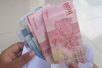 Tidak Ada Kenaikan Upah 2022 di 4 Provinsi Ini
