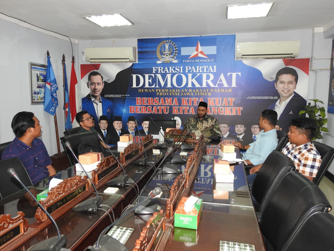 Perjuangkan Nasib Petani Garam, HMI Jatim Wadul Mengadu ke Fraksi Demokrat