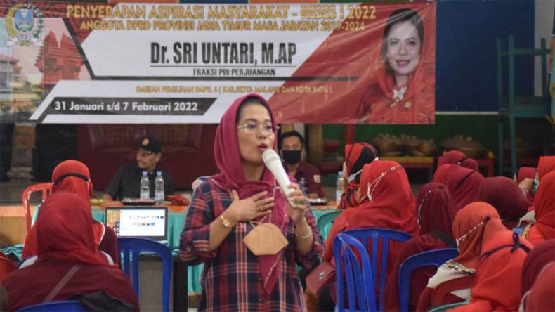 Cegah Stunting Sambut Indonesia Emas 2045, Sri Untari Tawarkan Beasiswa