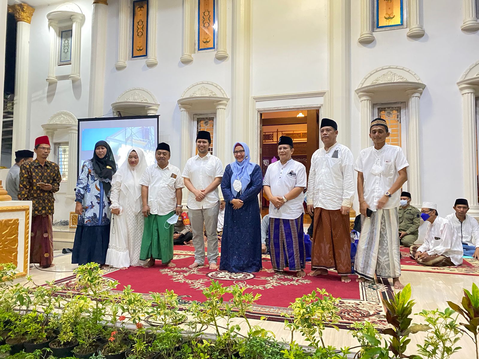 Diiringi Salawat Badar, Emil Dardak Resmikan Rumah Perjuangan AHY di Gresik