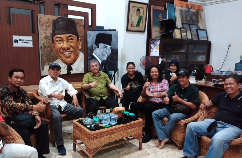 Kenang Masa Menggelandang, Ketua DPRD Jatim Cangkruk di DKS