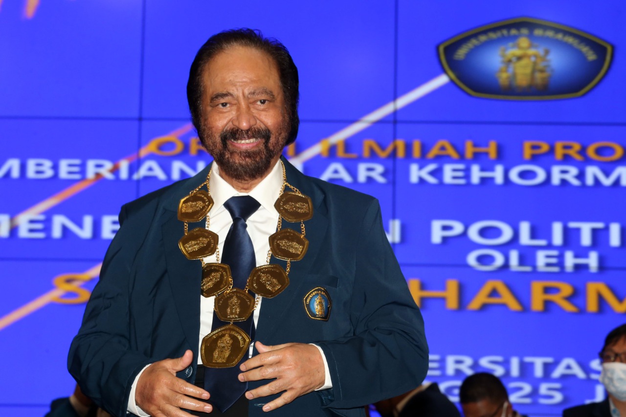 Surya Paloh Raih Doktor Honoris Causa dari FISIP UB, Ini Alasannya