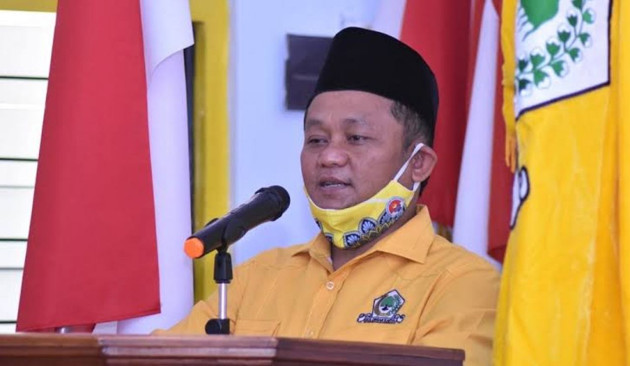 Jokowi Beri Kode Capres, Sarmuji: Tetangga Saya Rambut Putih Tukang Utang