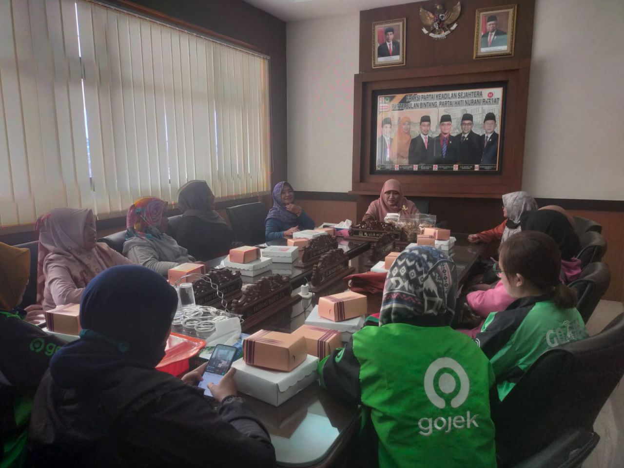 Driver Ojol Minta Pemprov Jatim Tiru Pemkot Surabaya, Apa Nih?