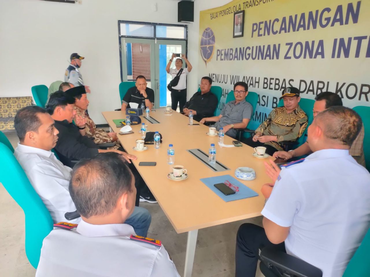 DPRD Jatim Blusukan ke Terminal Arjosari dan Bandara Abdurrahman Saleh Malang