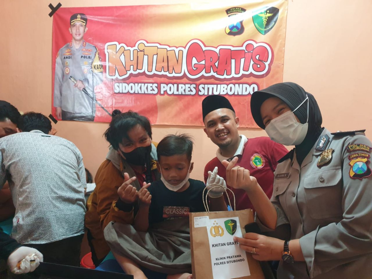Polres Situbondo Gelar Khitanan Gratis