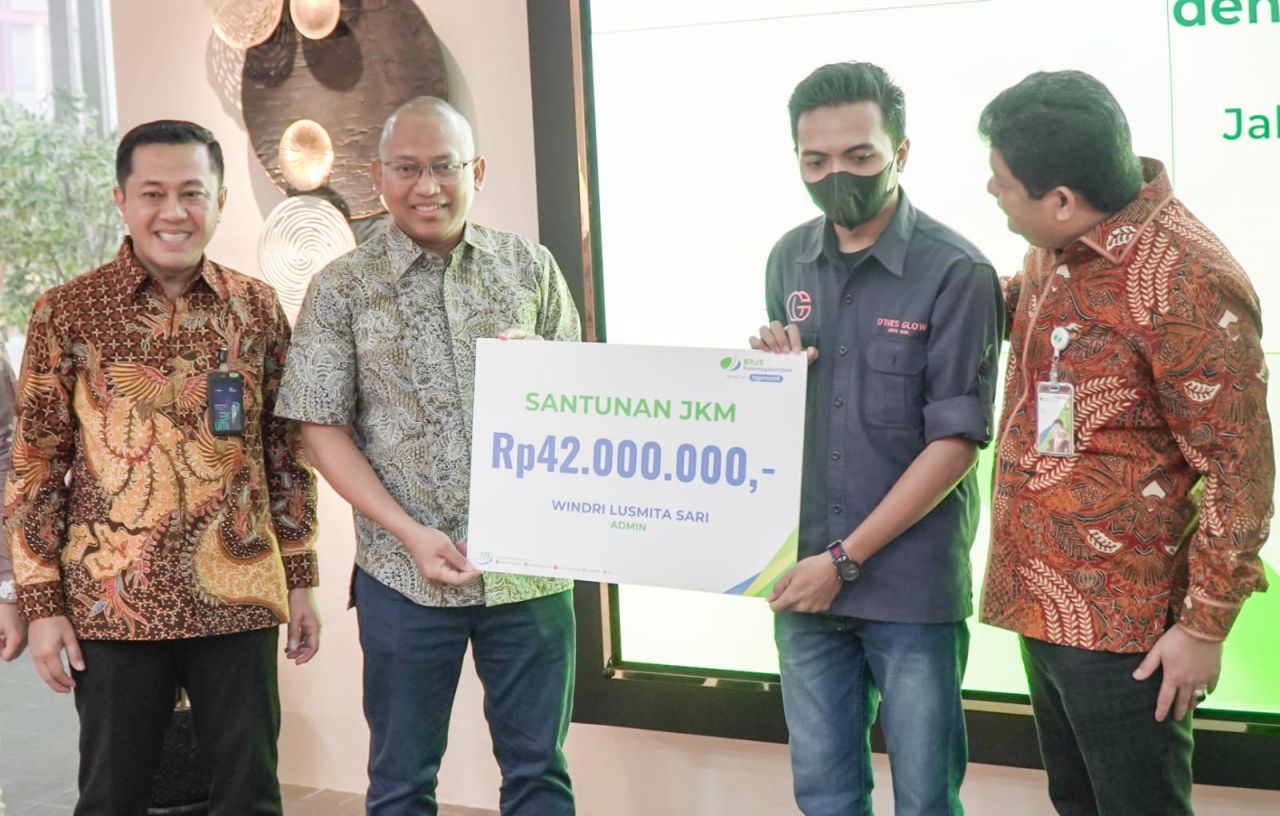 Transaksi BPJS Naker Kini Bisa di Outlet Pegadaian