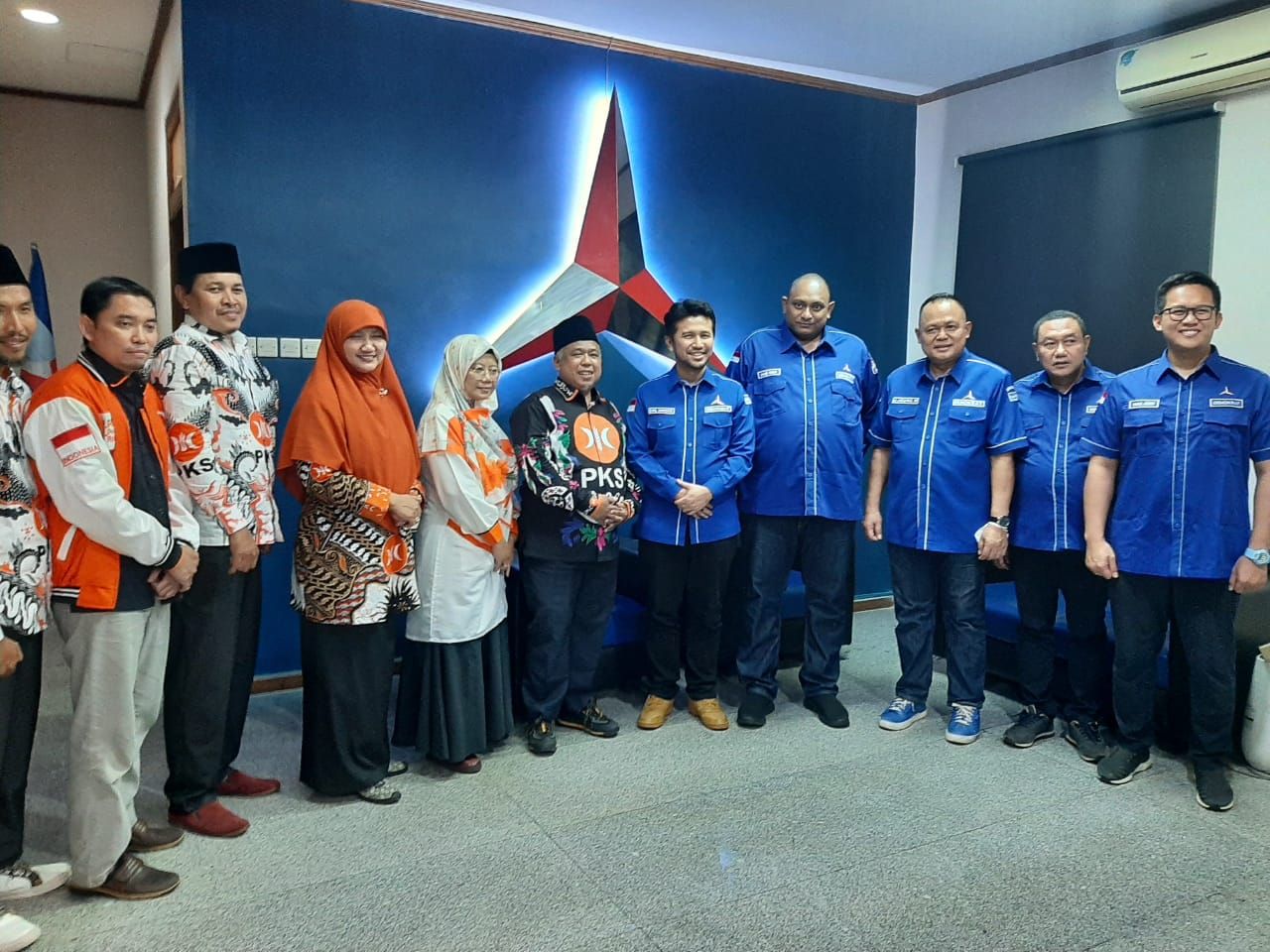 Partai Pendukung Anies di Jatim Rapatkan Barisan, Emil Dardak: Kita Solid!