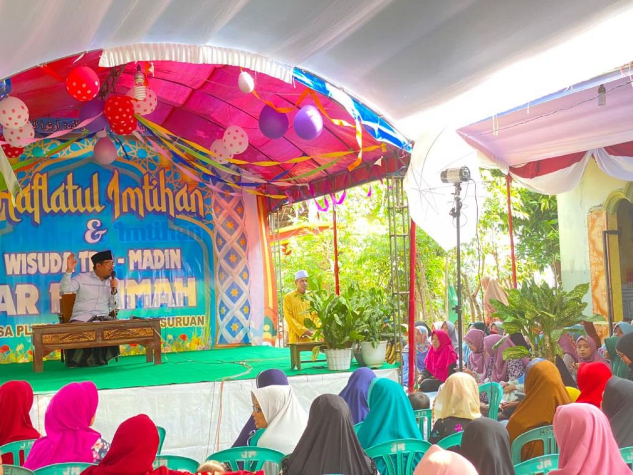 Anwar Sadad Gercep Temui Warga Pasuruan usai Daftar Bacaleg