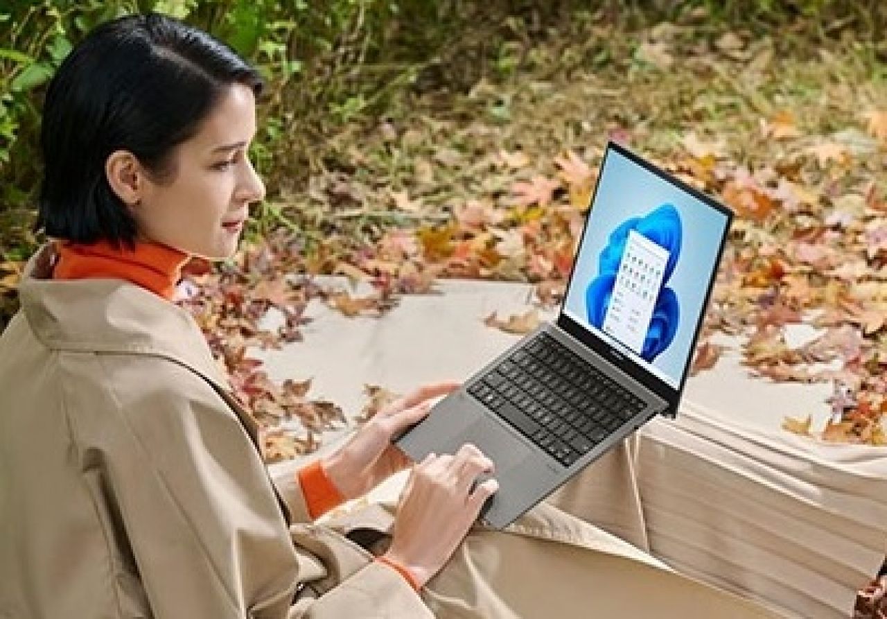 Mengintip Asus Zenbook S 13 OLED, Laptop Tertipis Sedunia Ramah Lingkungan
