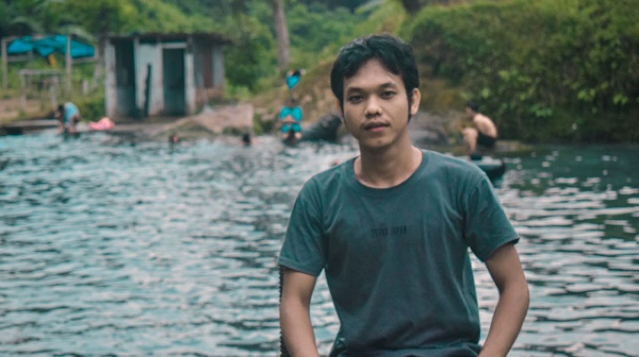 Biodata dan Profil Tommy Jonathan Sinaga Penulis Cerita Batak Toba