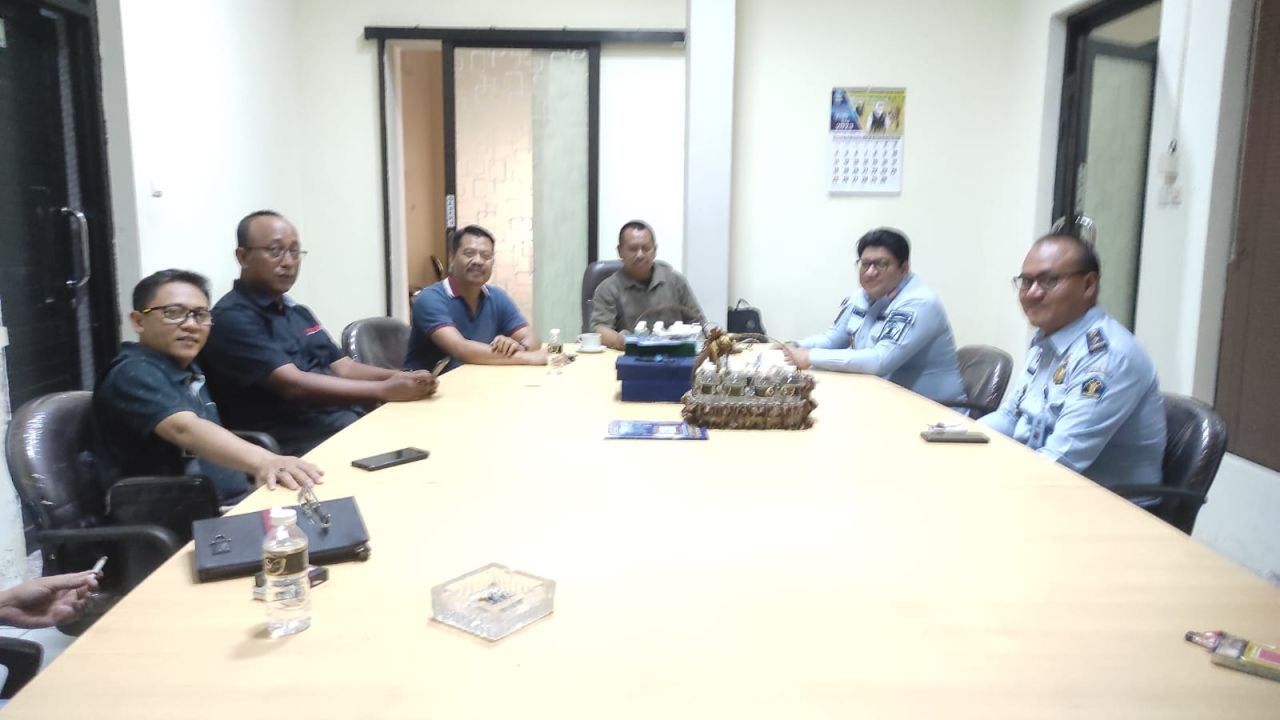 Kepala Imigrasi Tanjung Perak Datangi Kantor PWI, Ada Apa?
