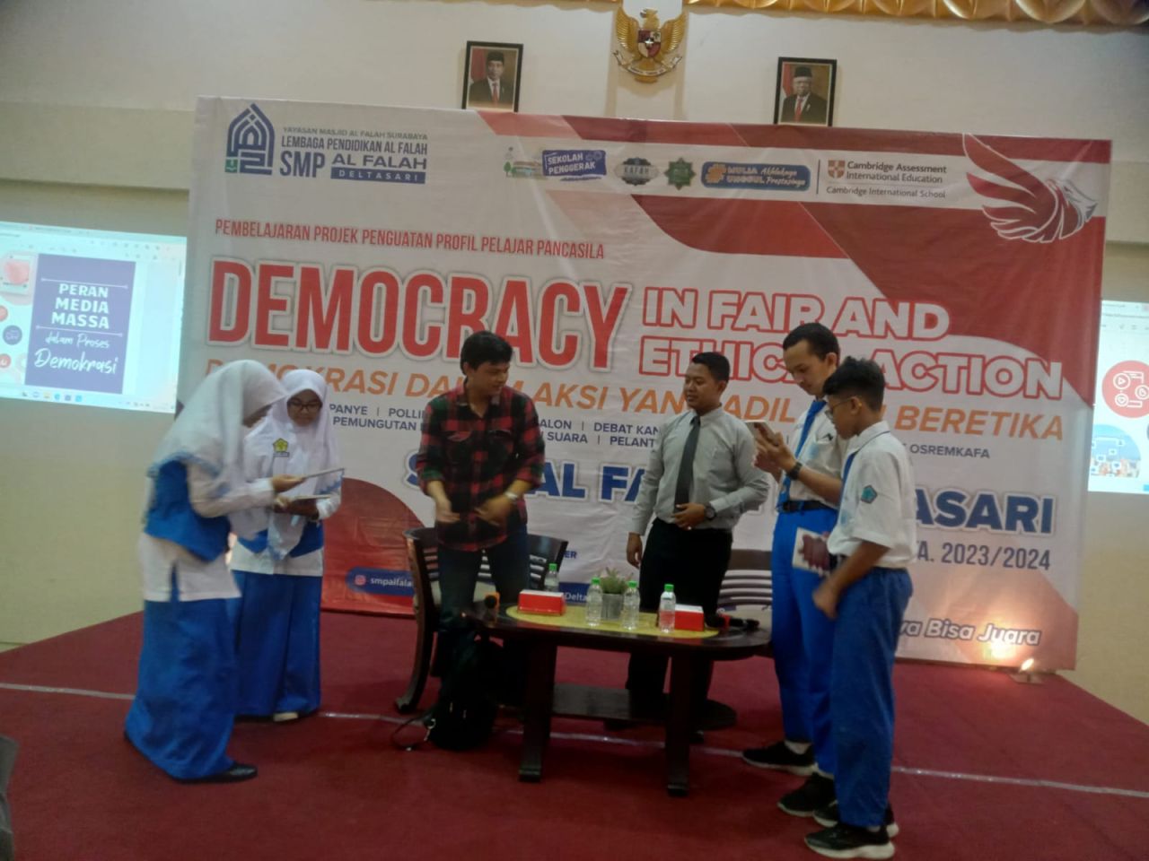 Ini Cara SMP Al Falah Deltasari Sidoarjo Ajari Siswa Berdemokrasi